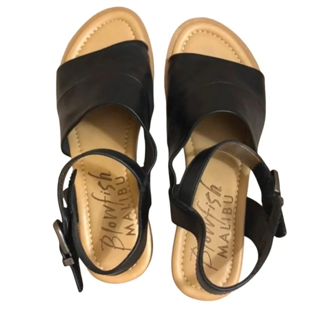 Blowfish Women Sandals Size 10 Black Ankle Strap Flat Faux Leather Casual
